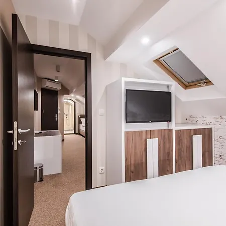 Centrum Sobe * Čačak